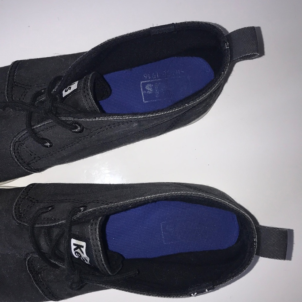 LIKE NEW “KEDS” Gray  Lace-Up Canvas Sneaker - Picture 7 of 8